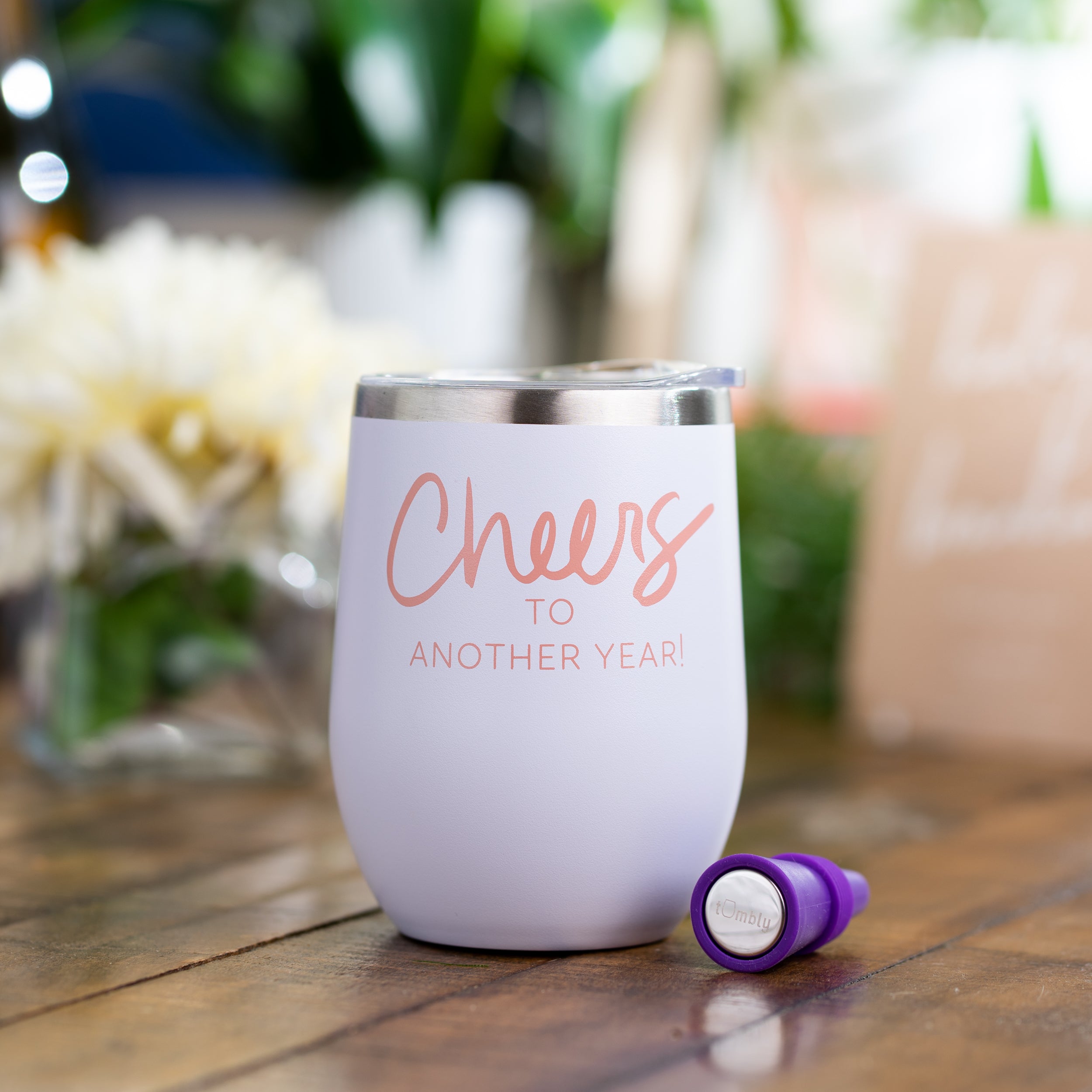 It's A Throat Punch Kind Of Day – Engraved Stainless Steel Tumbler